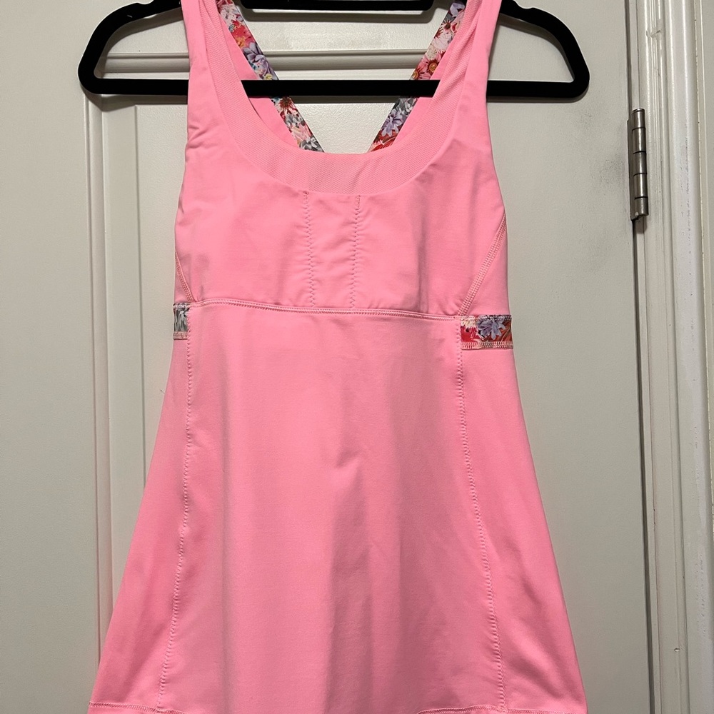 Lululemon tank top
